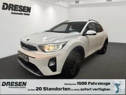 Weiß Gebraucht 2018 Kia Stonic Spirit SUV | 13.480 € (Fairer Preis)