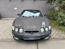 Schwarz Gebraucht 2001 Hyundai Coupé Coupé | 400 €