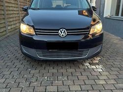 Schwarz Gebraucht 2011 VW Touran Van / Kleinbus | 4.500 € (Guter Preis)