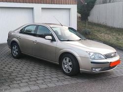 Gebraucht 2005 Ford Mondeo Ghia Limousine | 2.600 €