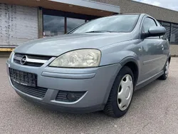 Silber Gebraucht 2005 Opel Corsa Edition Kleinwagen | 799 € (Fairer Preis)
