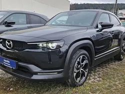 Schwarz Gebraucht 2023 Mazda MX30 Makoto SUV | 25.490 € (Guter Preis)