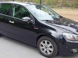 Schwarz Gebraucht 2012 VW Golf VII Trendline Kleinwagen | 8.100 € (Fairer Preis)