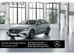 Metalliclack hightechsilber Gebraucht 2024 Mercedes E220 Avantgarde Kombi | 53.342 € (Etwas zu teuer)