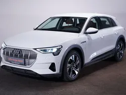 White metallic Gebraucht 2021 Audi e-tron SUV | 23.249 € (Fairer Preis)