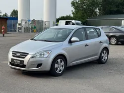 Silber Gebraucht 2009 Kia Ceed Kleinwagen | 3.600 € (Guter Preis)