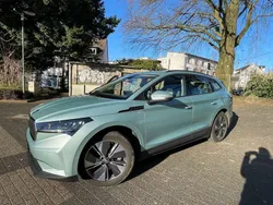 Silber Gebraucht 2023 Skoda Enyaq iV SUV | 28.500 € (Fairer Preis)