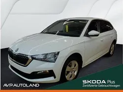 Moon weiss Gebraucht 2023 Skoda Scala Ambition Kleinwagen | 17.671 € (Guter Preis)