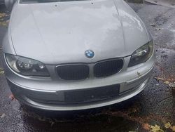 Grau Gebraucht 2008 BMW 116 Kleinwagen | 2.500 € (Fairer Preis)