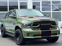 Grün Gebraucht 2017 Dodge Ram Abholung | 40.900 € (Fairer Preis)