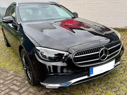 Schwarz Gebraucht 2021 Mercedes E300 Avantgarde Limousine | 28.900 € (Superpreis)