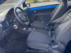 Blau Gebraucht 2014 VW up! Cup Kleinwagen | 7.999 € (Teuer)