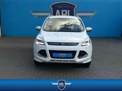 Frostweiß Gebraucht 2016 Ford Kuga Individual SUV | 13.890 € (Fairer Preis)