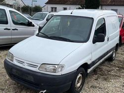 Weiß Gebraucht 2001 Citroën Berlingo Van / Kleinbus | 800 € (Guter Preis)