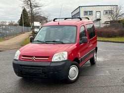 Rot Gebraucht 2009 Citroën Berlingo First Van / Kleinbus | 1.499 € (Superpreis)