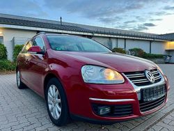 Rot Gebraucht 2008 VW Golf V Comfortline Kombi | 4.990 € (Etwas zu teuer)
