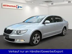 Silber Gebraucht 2012 Skoda Superb Limousine | 5.999 € (Superpreis)