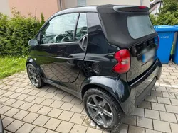Schwarz Gebraucht 2003 Smart ForTwo Cabrio Cabrio | 2.100 €