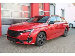 Red metallic Gebraucht 2024 Peugeot 308 GT Kombi | 24.490 € (Guter Preis)