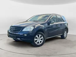 Blau Gebraucht 2006 Mercedes ML280 SUV | 4.444 € (Guter Preis)