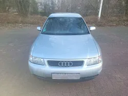Grau Gebraucht 1998 Audi A3 Ambiente Limousine | 950 € (Fairer Preis)