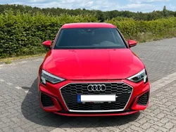 Rot Gebraucht 2022 Audi A3 Sportback e-tron S-Line Limousine | 26.900 € (Guter Preis)
