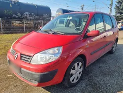 Rot Gebraucht 2004 Renault Scénic II Van / Kleinbus | 580 € (Guter Preis)