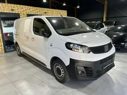 Weiß Gebraucht 2023 Fiat Scudo Basis Van / Kleinbus | 20.499 € (Superpreis)