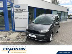 Magneticgrau (metallic) (grau) Gebraucht 2018 Ford Tourneo Courier Titanium Van / Kleinbus | 12.985 € (Fairer Preis)