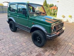 Grün Gebraucht 1999 Suzuki Samurai SUV | 12.850 €