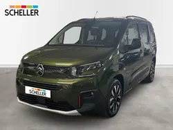 Grün Neu 2025 Citroën Berlingo XTR Van / Kleinbus | 34.690 €