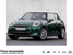 British racing green iv Gebraucht 2022 Mini Cooper Classic Kleinwagen | 21.980 € (Etwas zu teuer)