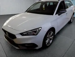 Weiß Gebraucht 2024 Seat Leon FR Kombi | 28.399 € (Fairer Preis)