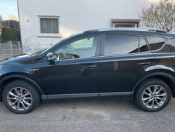 Schwarz Gebraucht 2017 Toyota RAV4 Executive SUV | 17.200 € (Fairer Preis)