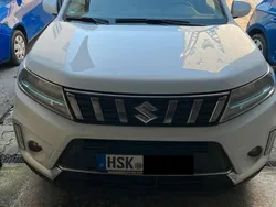 Weiß Gebraucht 2023 Suzuki Vitara Comfort SUV | 20.499 € (Fairer Preis)
