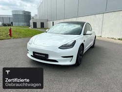Weiß Gebraucht 2021 Tesla Model 3 Limousine | 26.800 € (Fairer Preis)