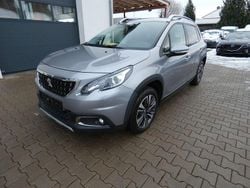 Grau Gebraucht 2018 Peugeot 2008 Allure SUV | 7.990 € (Guter Preis)