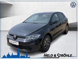 Deep black perleffekt Neu 2025 VW Polo Life Kleinwagen | 21.690 € (Guter Preis)