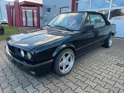 Schwarz Gebraucht 1987 BMW 325 Cabriolet Sport Line Cabrio | 17.500 €