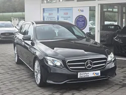 Schwarz Gebraucht 2019 Mercedes E220 Limousine | 24.900 € (Guter Preis)