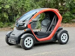 Rot Gebraucht 2014 Renault Twizy Urban Kleinwagen | 2.890 € (Guter Preis)