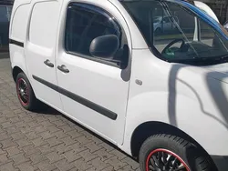 Weiß Gebraucht 2018 Renault Kangoo Van / Kleinbus | 6.990 € (Fairer Preis)