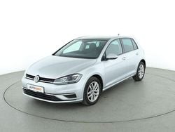 Grau Gebraucht 2019 VW Golf VII Comfortline Limousine | 16.400 € (Fairer Preis)