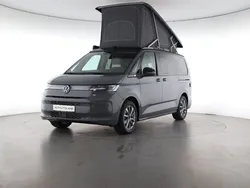 Pure grey/ deep black perleffe Neu 2025 VW T7 California Van | 80.999 €