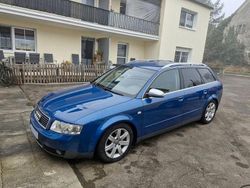 Blau Gebraucht 2002 Audi A4 Performance Kombi | 2.500 € (Fairer Preis)