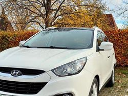 Weiß Gebraucht 2012 Hyundai ix35 Premium SUV | 8.300 € (Fairer Preis)