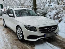 Weiß Gebraucht 2019 Mercedes E220 Kombi | 26.999 € (Fairer Preis)