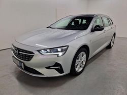 Grau Gebraucht 2022 Opel Insignia Business Kombi | 18.750 € (Fairer Preis)