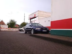 Blau Gebraucht 1998 Audi A4 S-Line Kombi | 1.899 € (Fairer Preis)