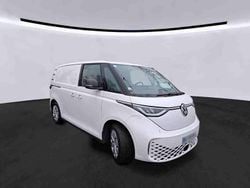 Weiß Gebraucht 2023 VW ID. Buzz Van / Kleinbus | 31.007 € (Superpreis)